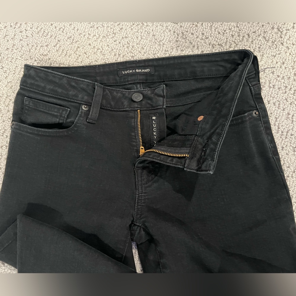 Women’s Lucky Brand jeans, low rise, Lolita Skinny, size 2/26, regular, 26x29